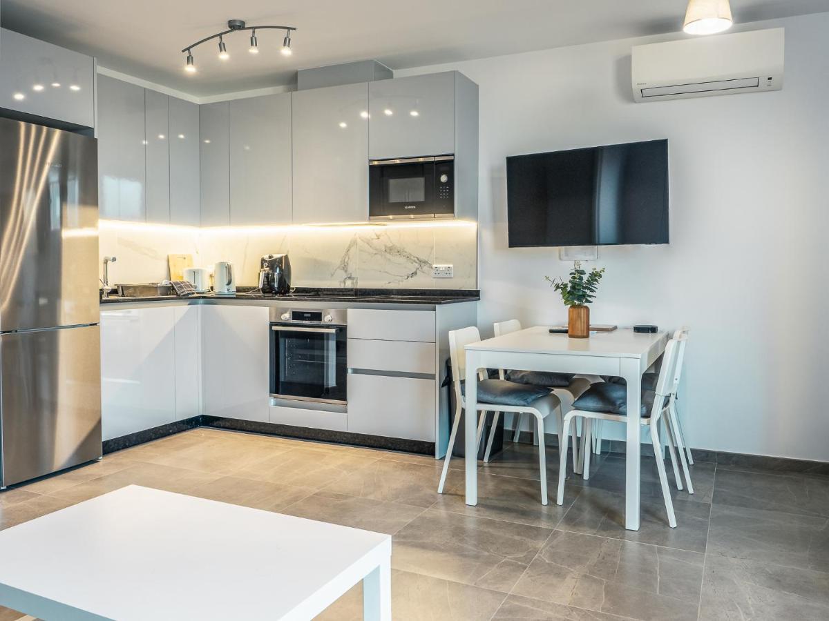 Brand New Studio Near The Beach, Gibraltar Buitenkant foto