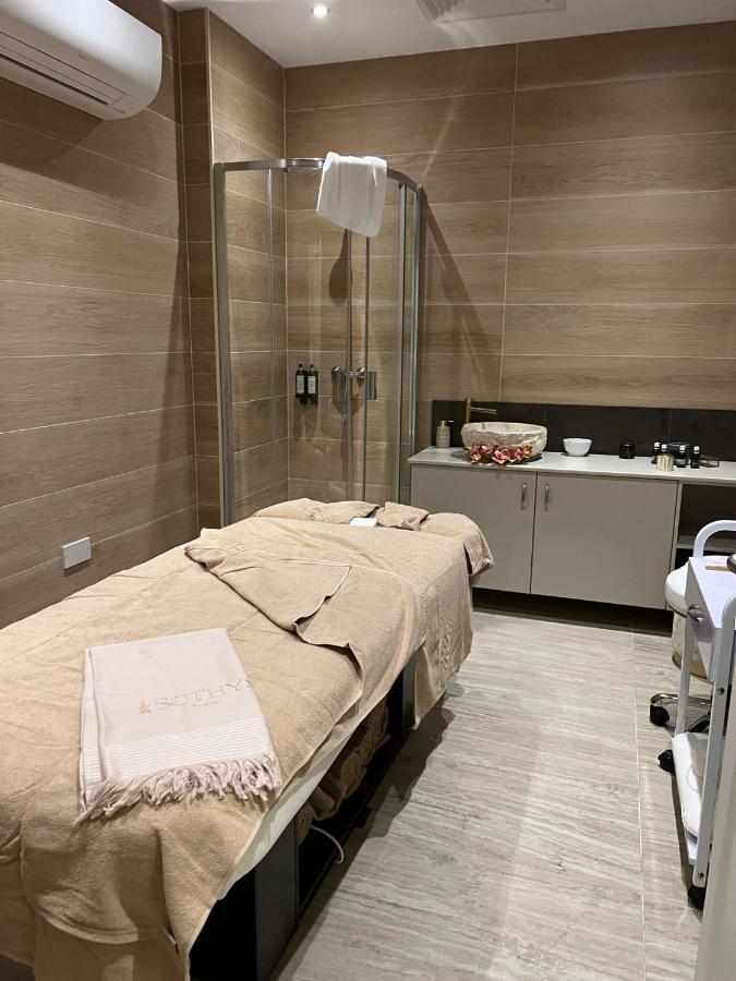 Brand New Studio Near The Beach, Gibraltar Buitenkant foto